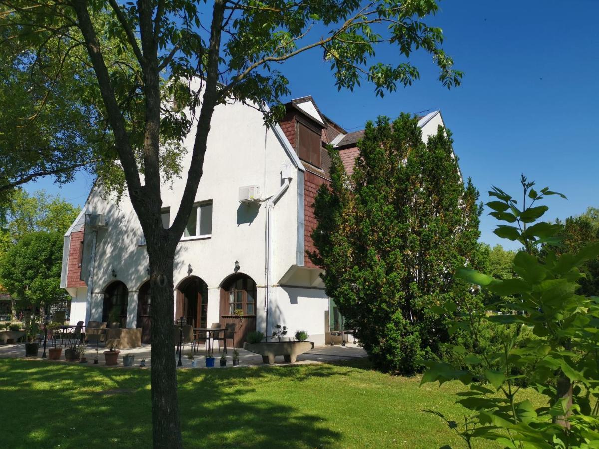 Laguna Panzio Gárdony Exterior foto